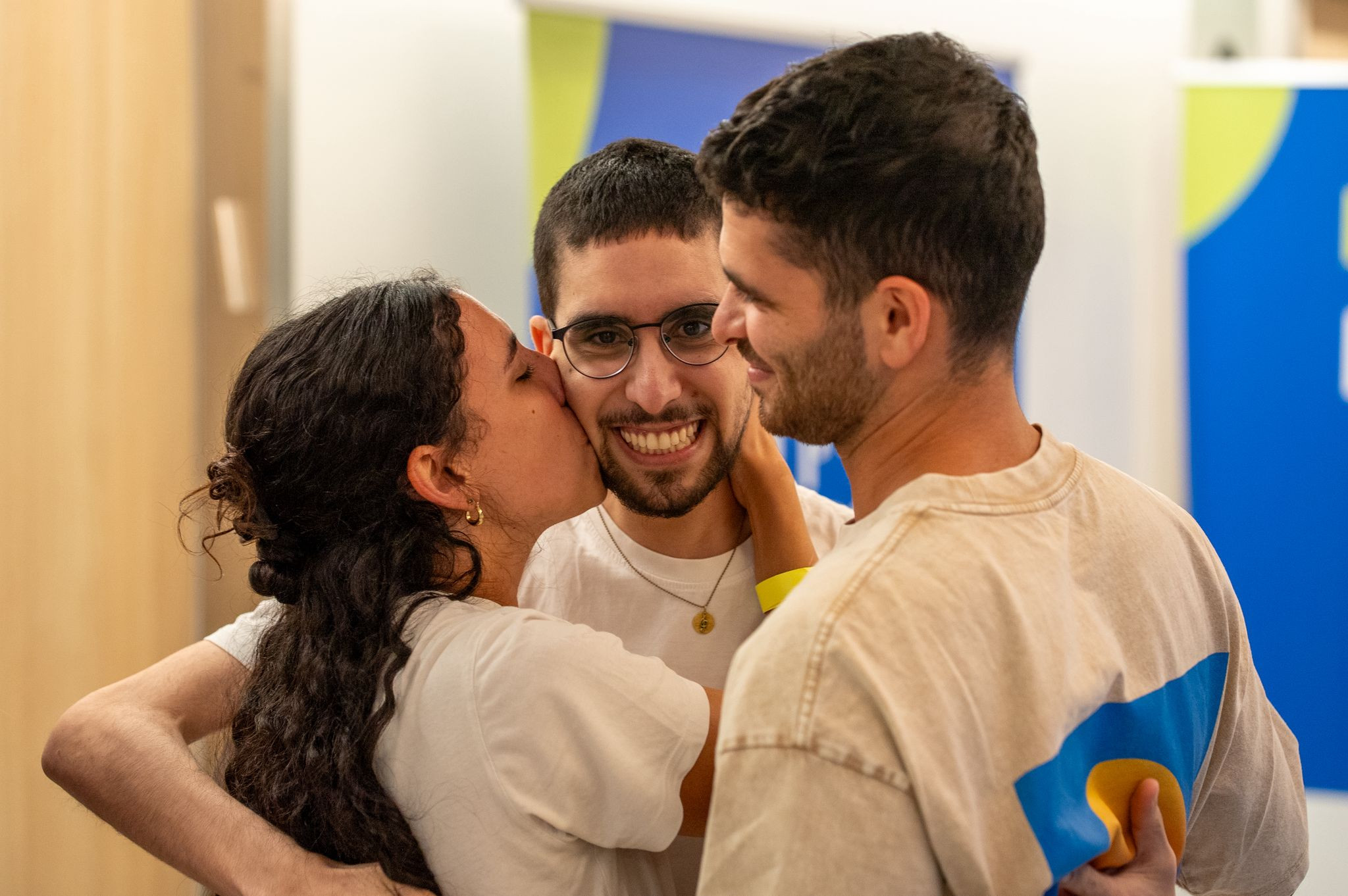 הרצאה ״המדריך לאח של חטוף״